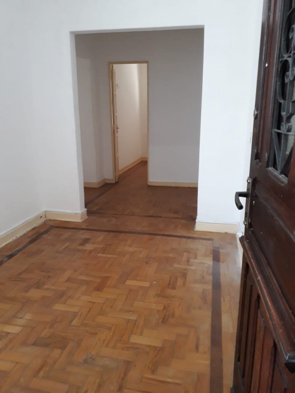 Apartamento à venda com 2 quartos, 58m² - Foto 2