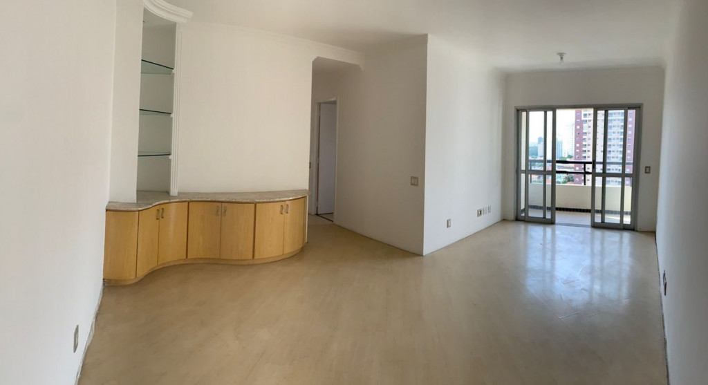 Apartamento à venda com 3 quartos, 81m² - Foto 2