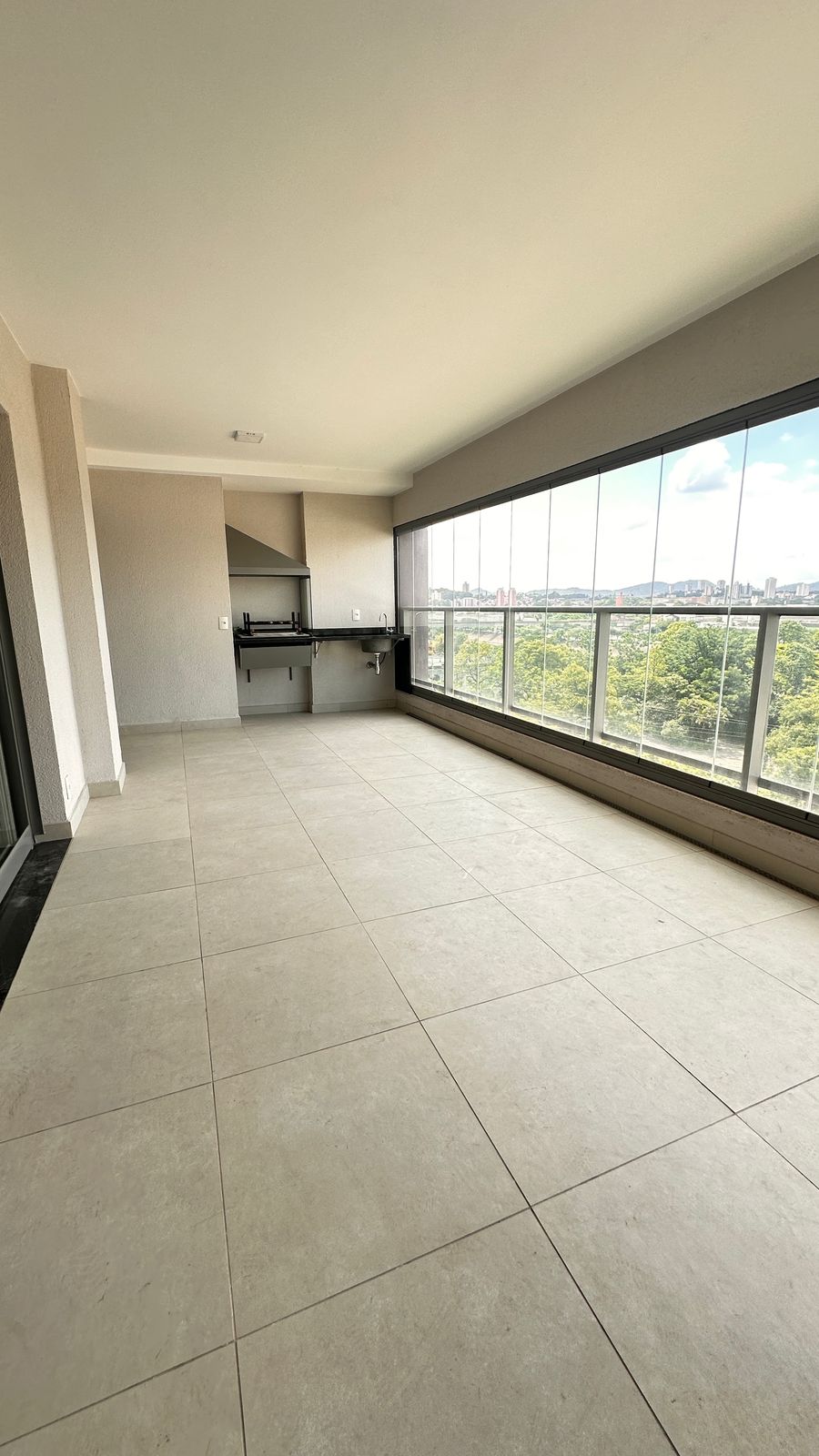 Apartamento à venda com 4 quartos, 147m² - Foto 29