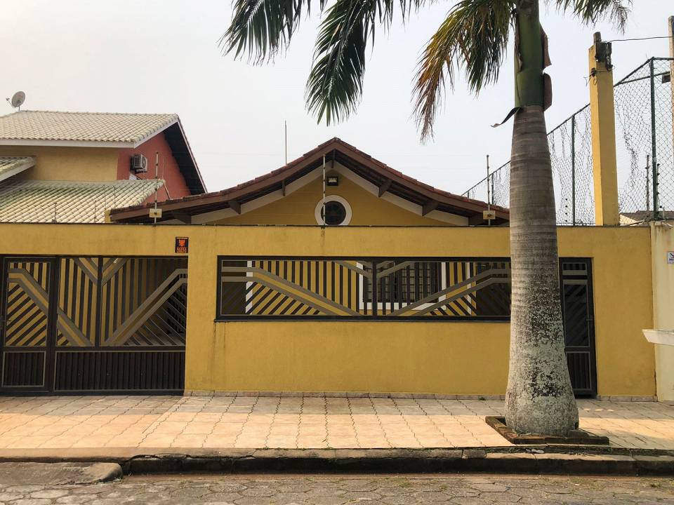 Casa a venda na Rua Almirante Durval Melchiades de Souza, Jardim Beira Mar, Peruíbe, SP